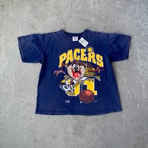 Vintage 90's Pacers Taz Graphic Tee